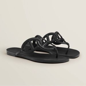 Hermès Egerie sandals regular (M,B)